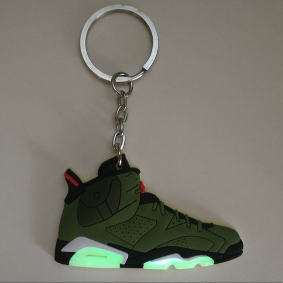 “CacTuS JacK” AJ6 TRAVIS SCOTT KEY CHAINS … - Picture 4 of 9